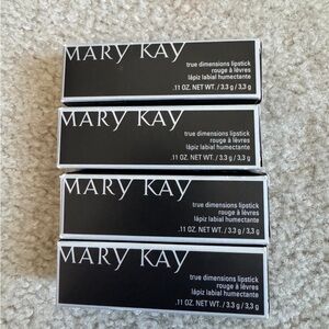 Mary Kay True Dimensions Lipstick Bundle of 4